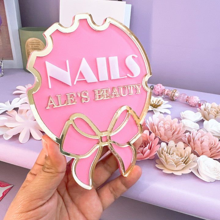 Placa 'Nails by' personalizada