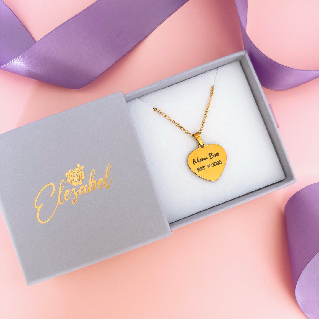 Collar Corazon dorado con texto personalizado